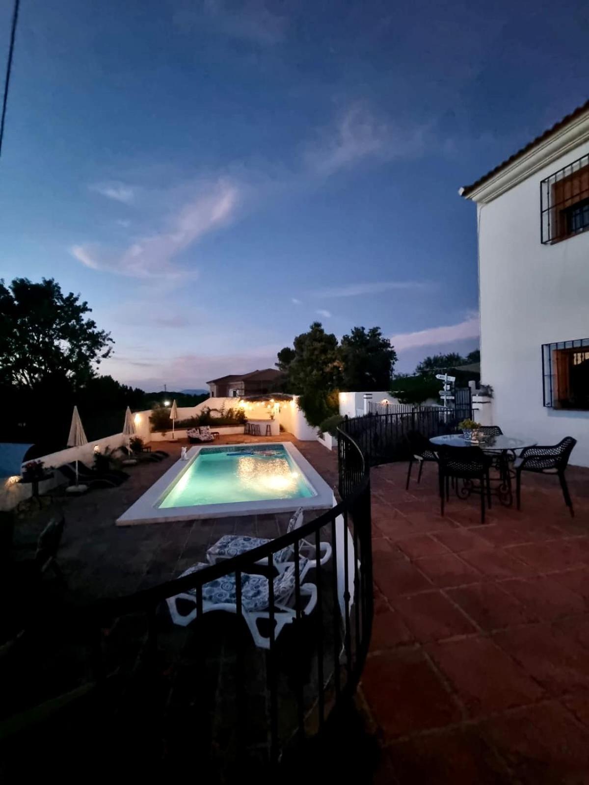 Bed and Breakfast Todos Y Tonya Арчідона Екстер'єр фото
