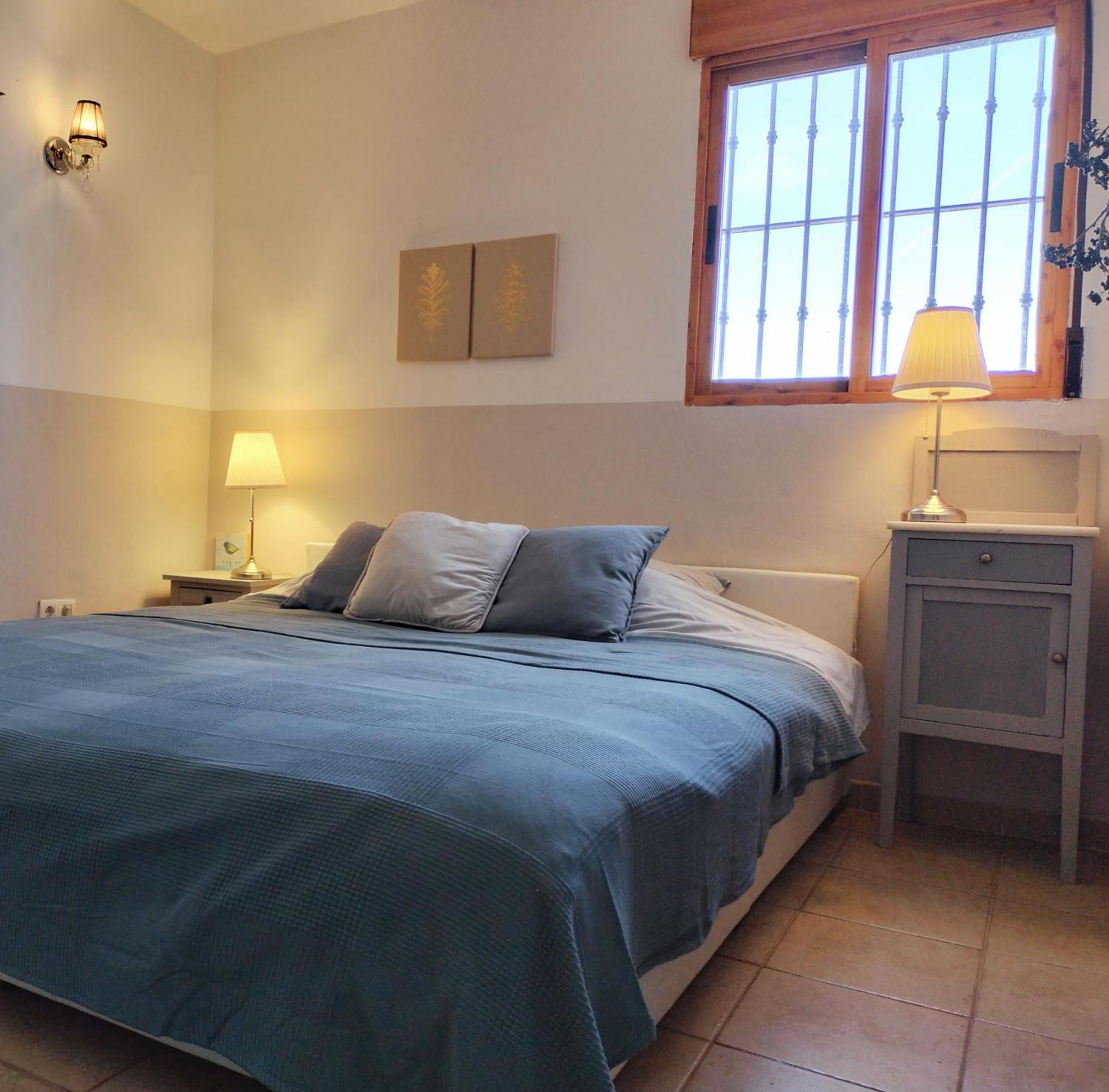 Bed and Breakfast Todos Y Tonya Арчідона Екстер'єр фото